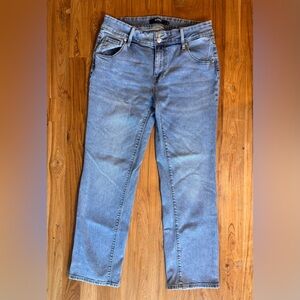 Hudson Jeans Women’s 10 Straight Leg Jeans Button Pockets Medium Wash 28” Inseam